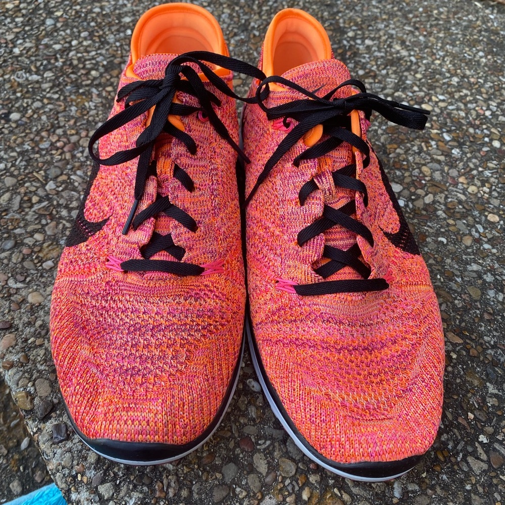 Nike shoes